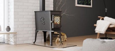 poêle en fonte dans un salon